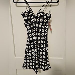 NWT Thalassa black and white floral print mini dress